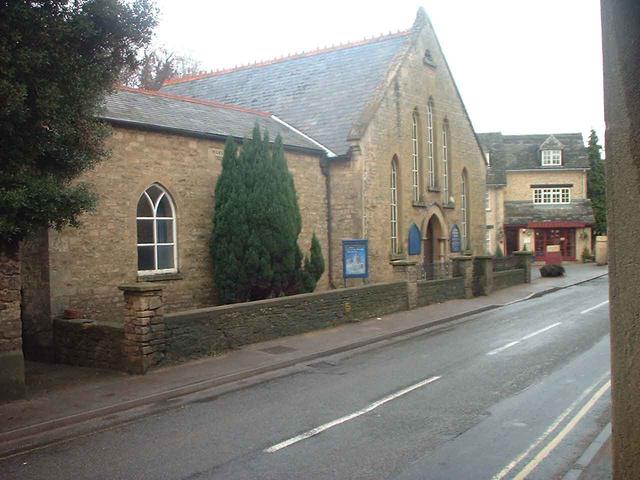Methodist church 1900 & 2000